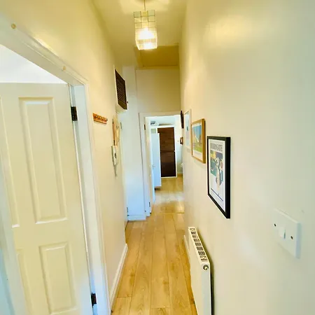 Apartment Views Over - 2bed Jade & Parking Harrogate