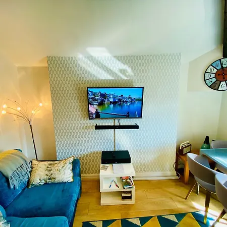 アパート Views Over - 2bed Jade & Parking