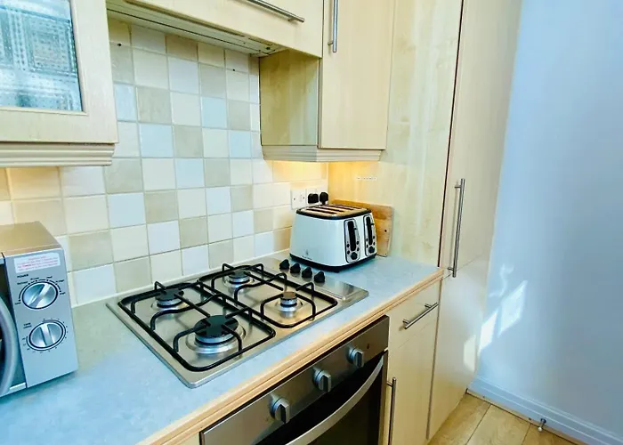 Views Over - 2bed Jade & Parking Apartamento